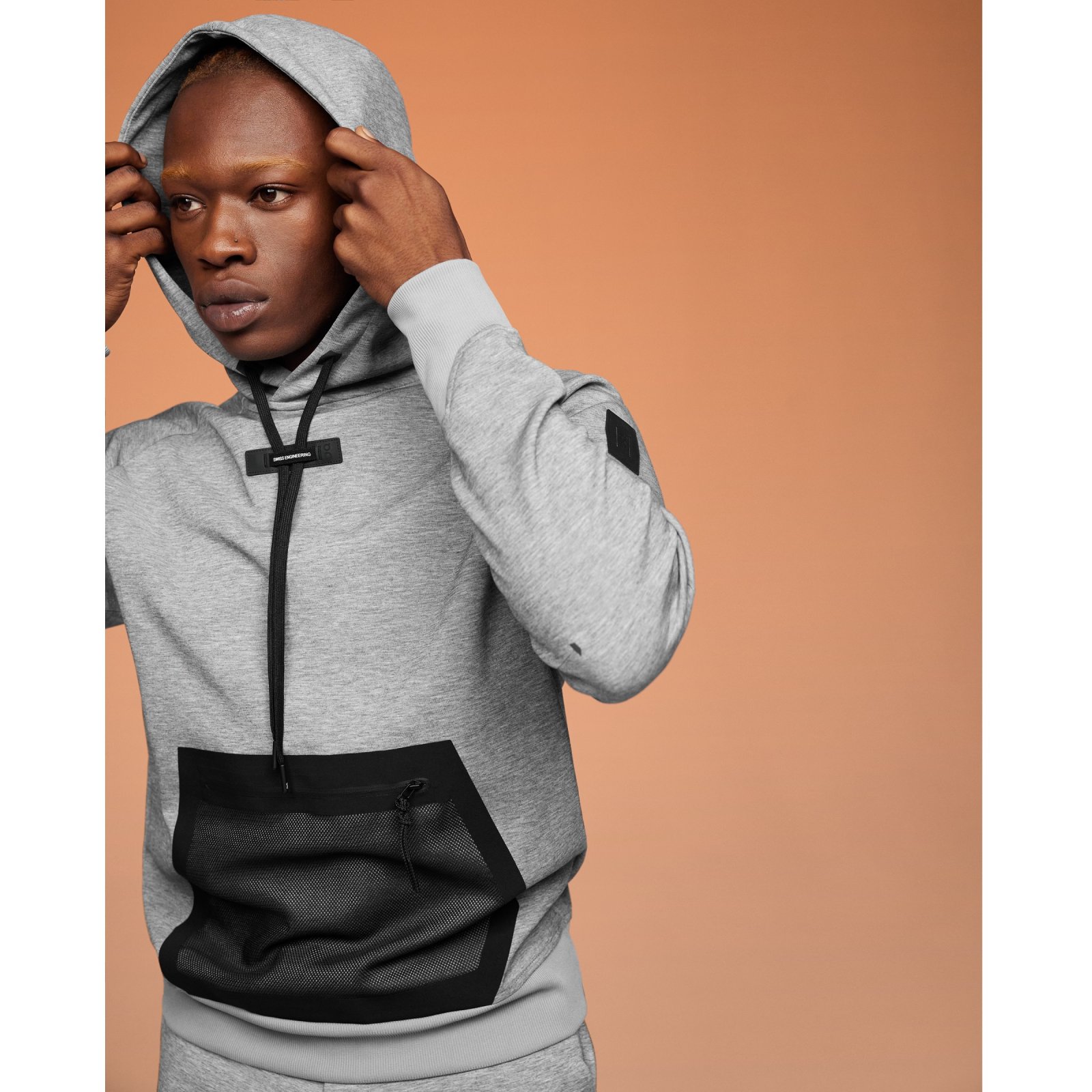 On Cloud - hanorac sport pentru barbati On new Hoodie - gri deschis negru