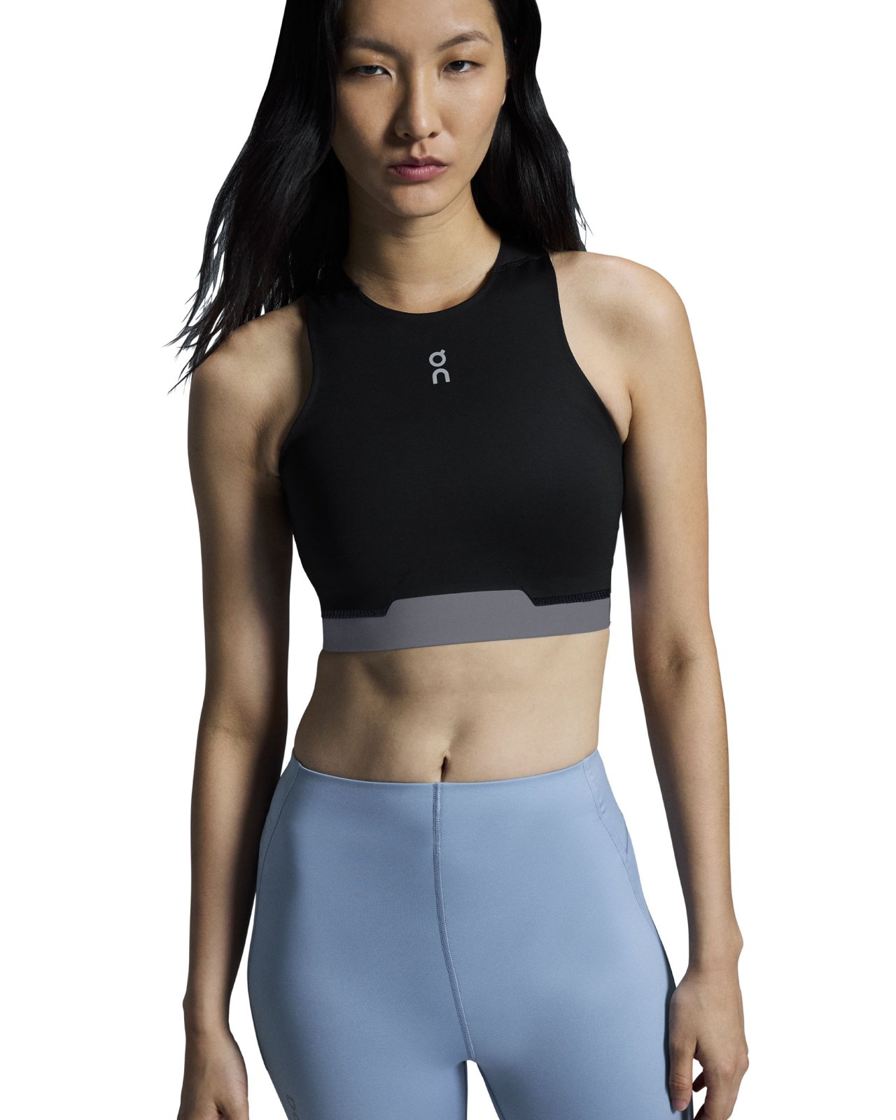 On - bustiera - Train 2-In-1 Crop W - Black