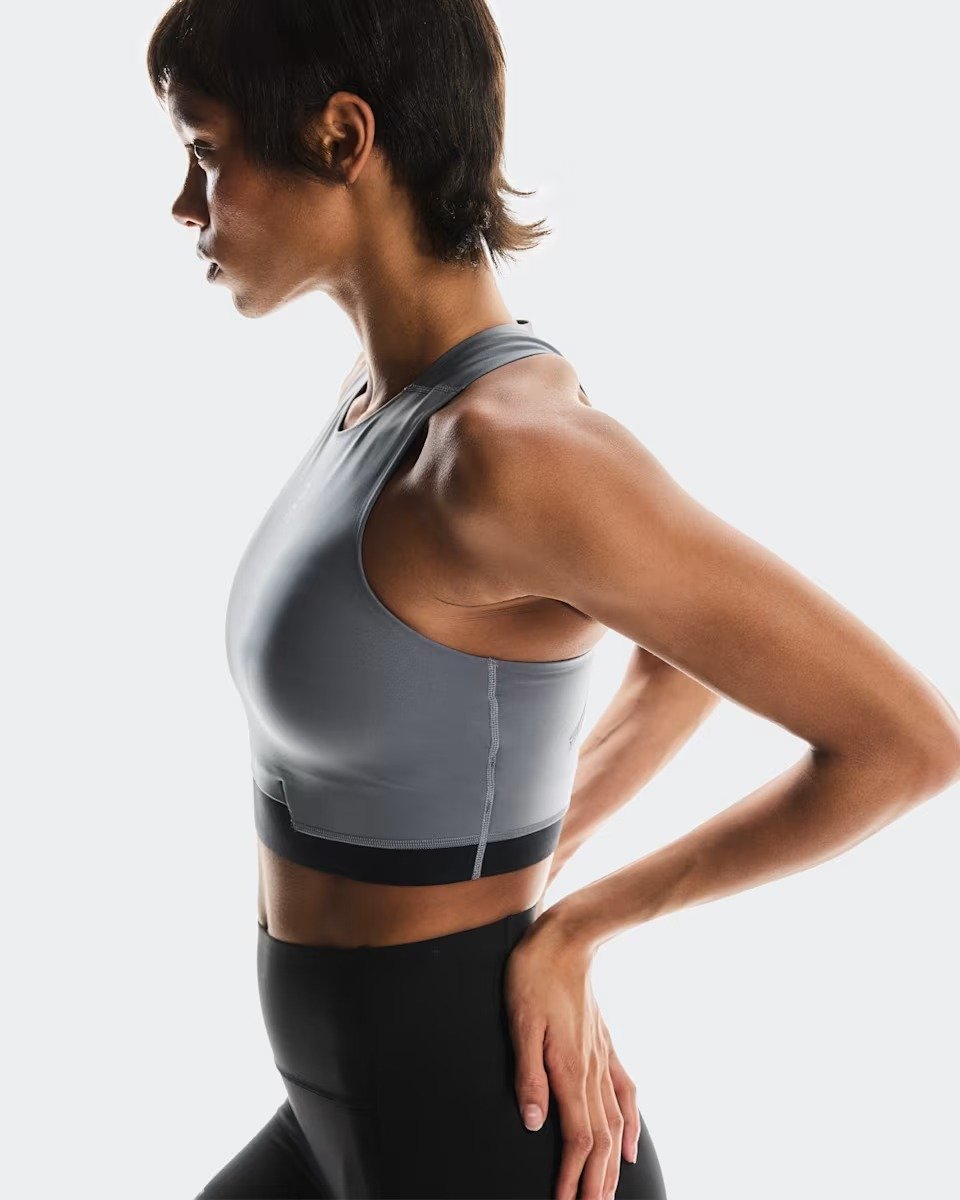 On - bustiera - Train 2-In-1 Crop W - Black