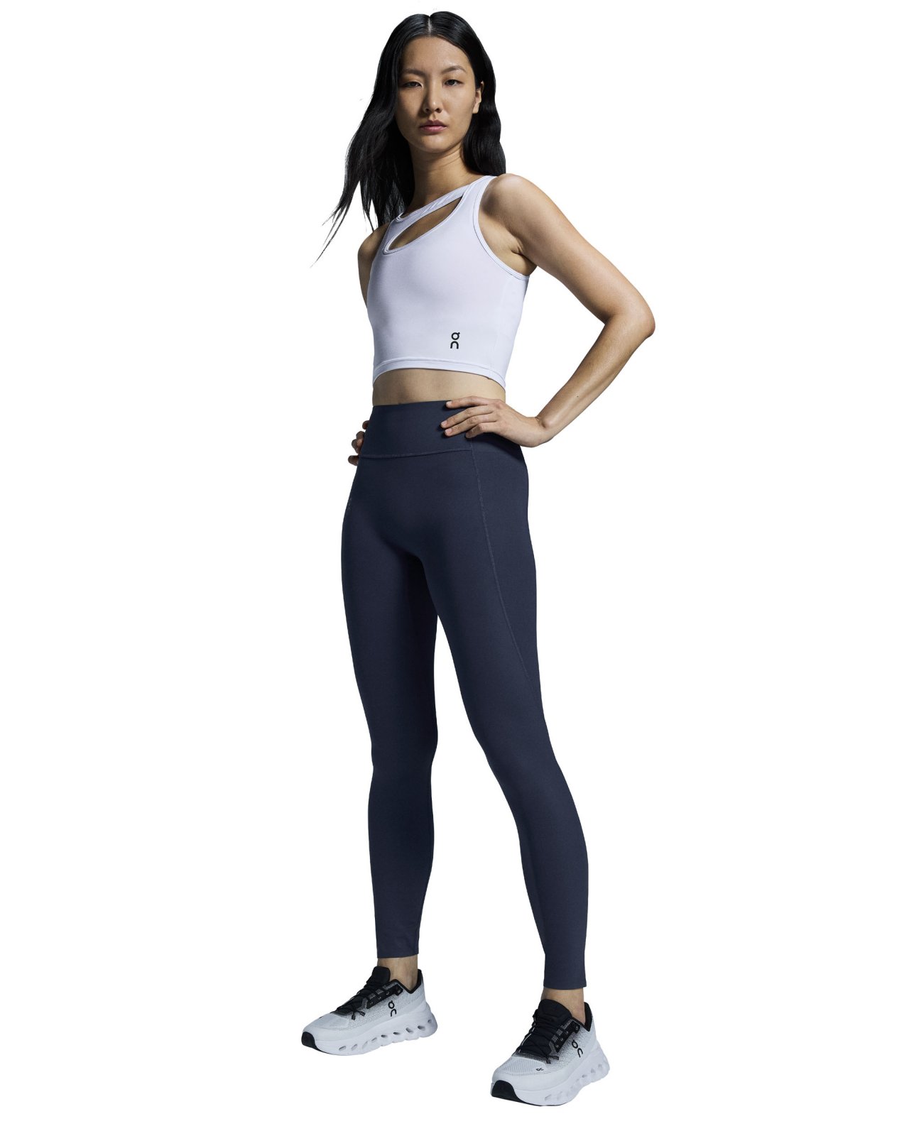 On - colanti - Studio Tights W - Black