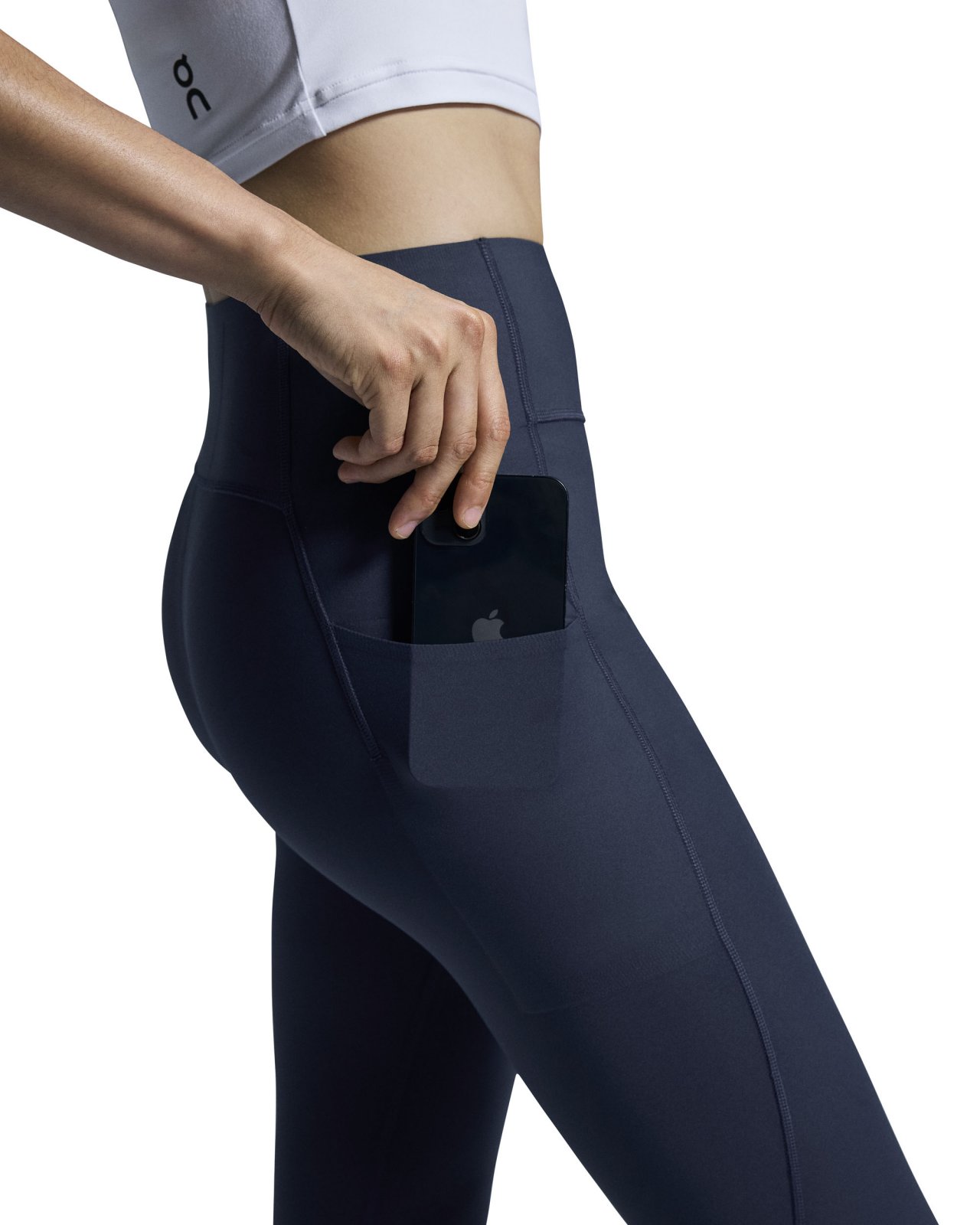 On - colanti - Studio Tights W - Black