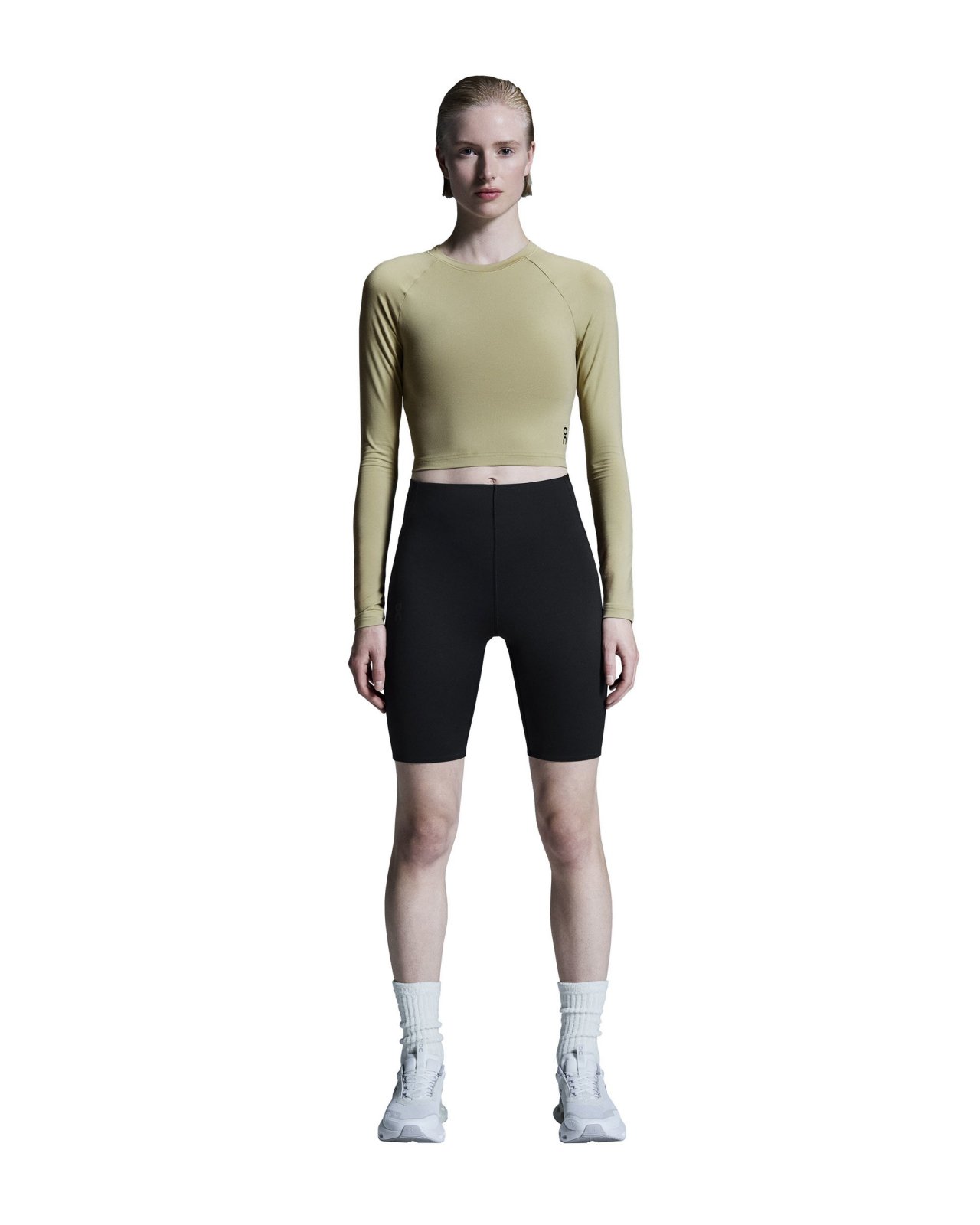 On - bluza - Studio Long-T Crop W - White