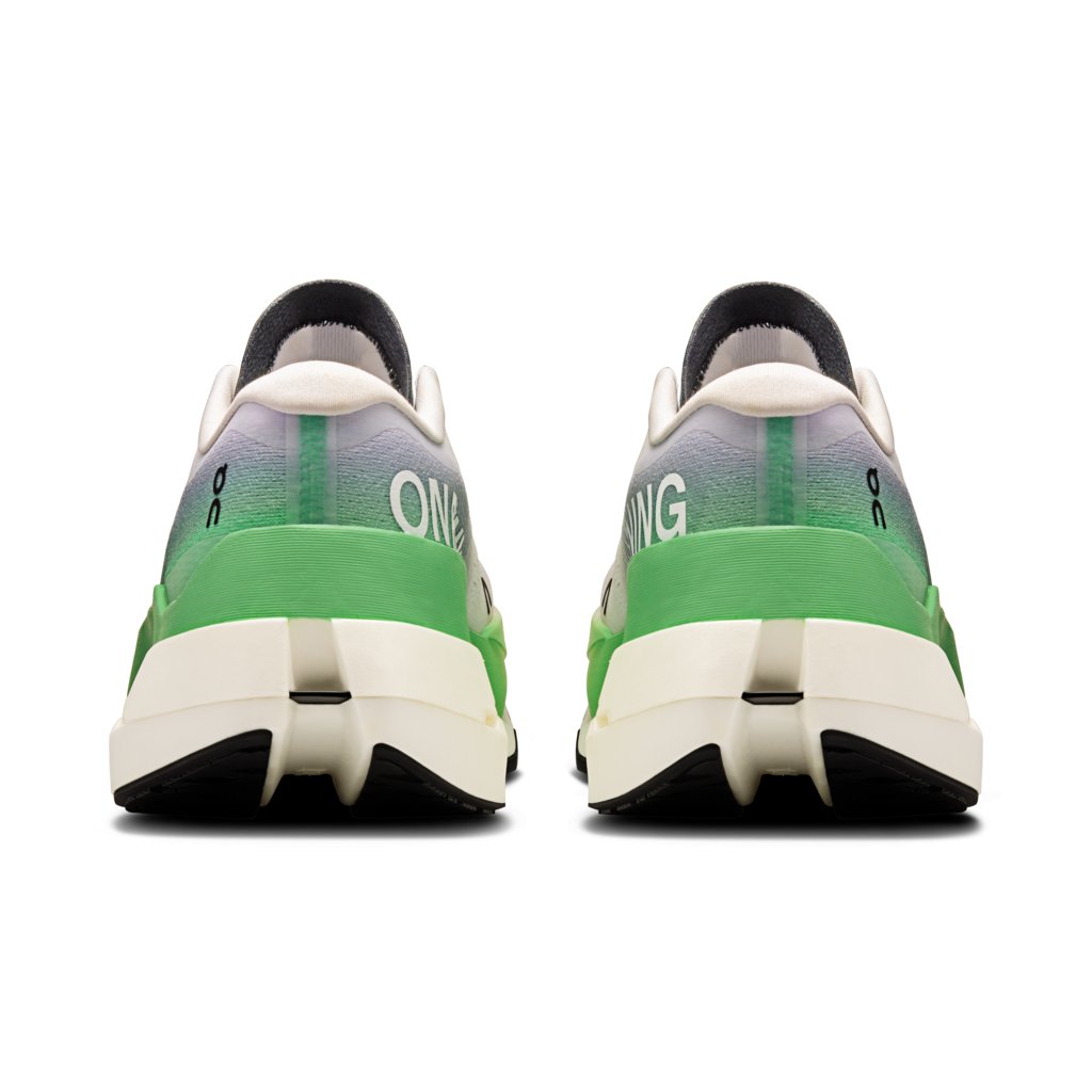 On - pantofi alergare - Cloudboom Max - Honeydrew | Lilac