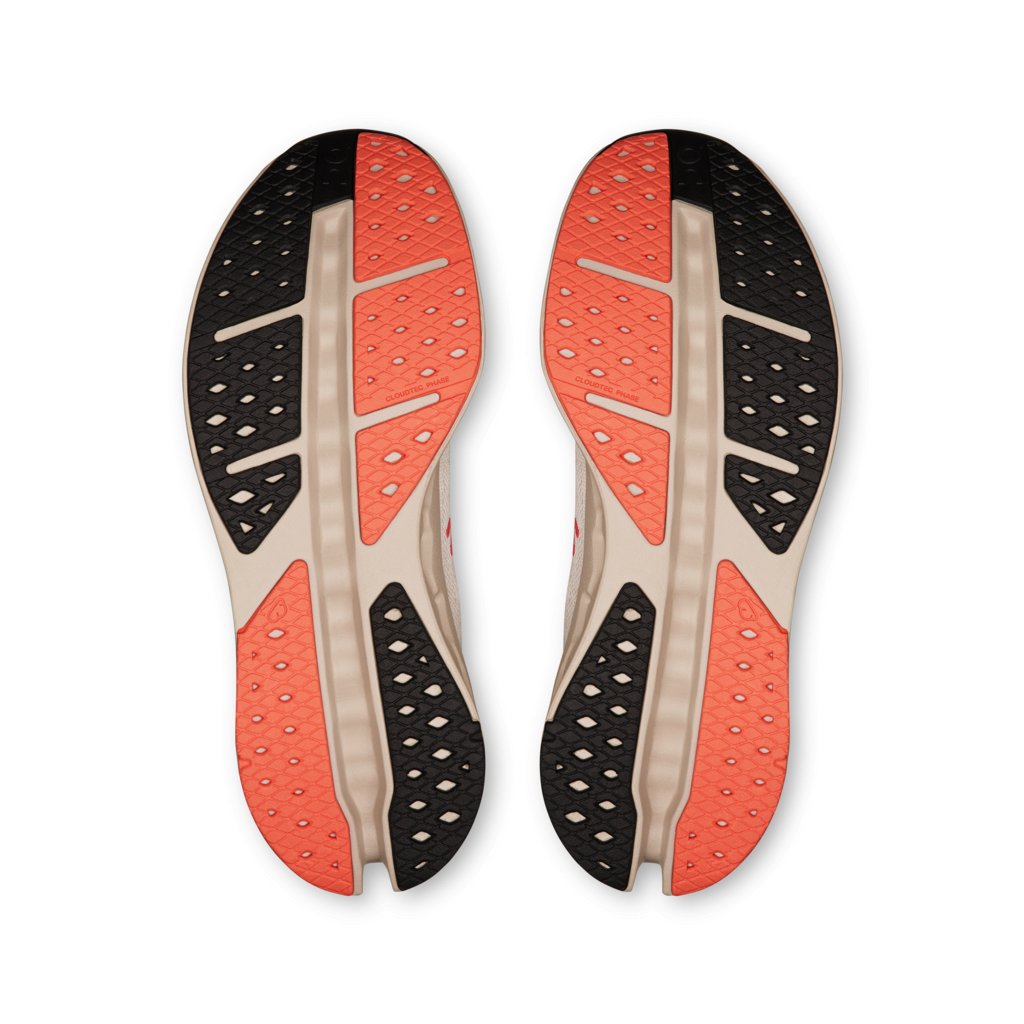 On - pantofi alergare - Cloudsurfer Max - Ivory | Honeydew