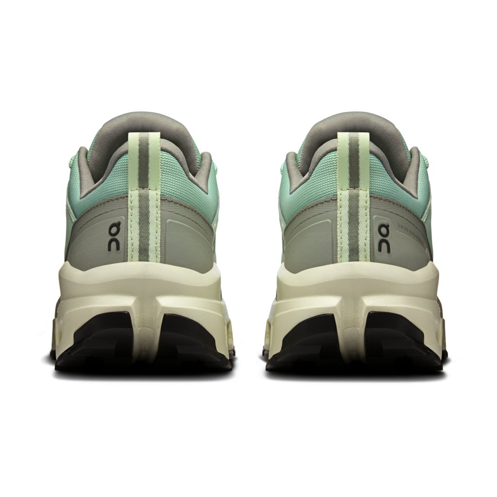 On - ghete - Cloudrock Low WP W - Alloy | Ice