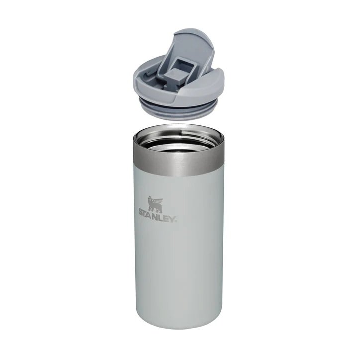 Stanley - termos mic calatorie The Aerolight Transit Mug - gri deschis metalic - 470 ml