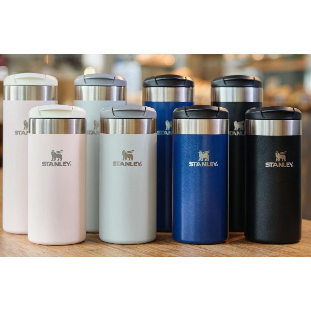 Stanley - termos mic calatorie The Aerolight Transit Mug - gri deschis metalic - 470 ml